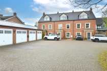 9 Oakley Manor Gardens, Belle Vue, Shrewsbury, Shropshire, SY3 7NT